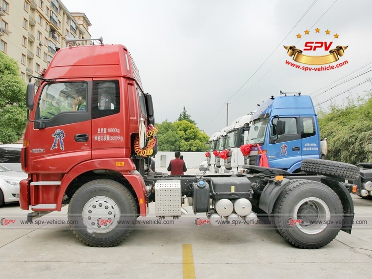 Towing Tractor Foton 4X2 -1